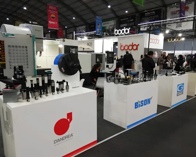 STAND4